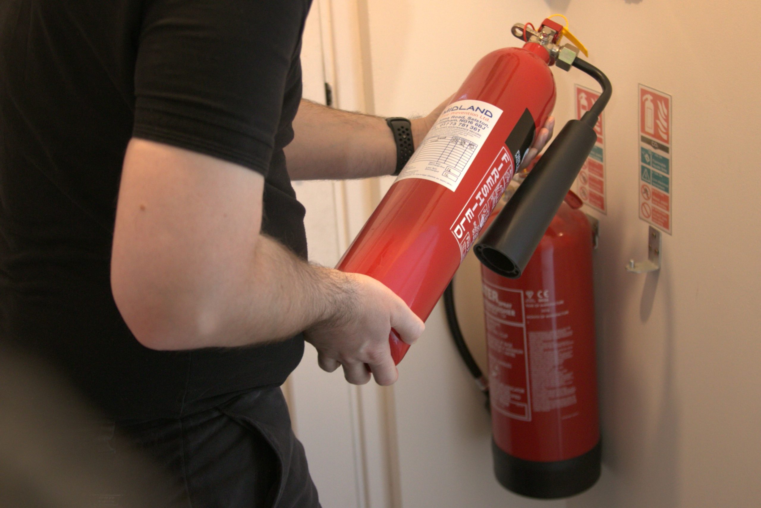 When To Service Your Fire Extinguishers